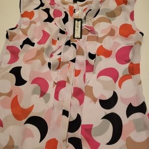 Cute Ruffle, collar neck blouse